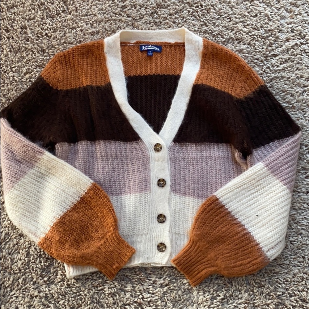 Cute striped sweater!